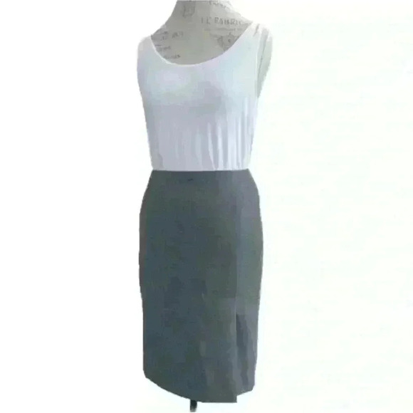 St. Emile Gray Wool Skirt Size 8 Excellent Condition! - Picture 3 of 8